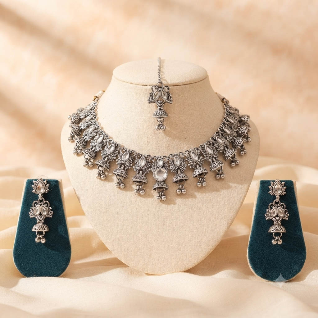 Oxidized Minimal Necklace