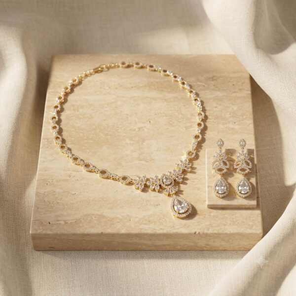Silver Plated Minimal American Diamond Necklace